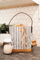 ON-THE GO Insulated Bottle Bag - Stripe ON-THE GO Insulated Bottle Bag - Stripe